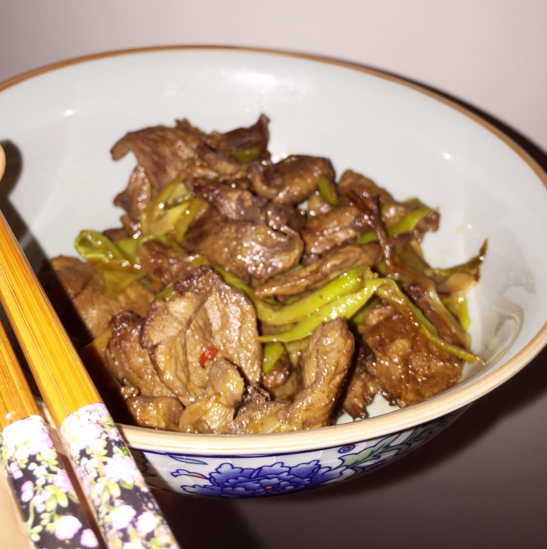 葱爆羊肉