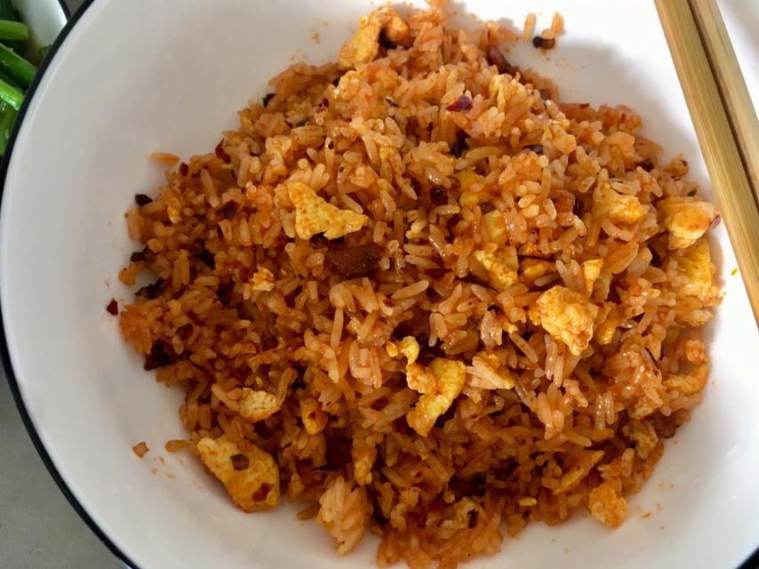 欲罢不能的「老干妈炒饭」