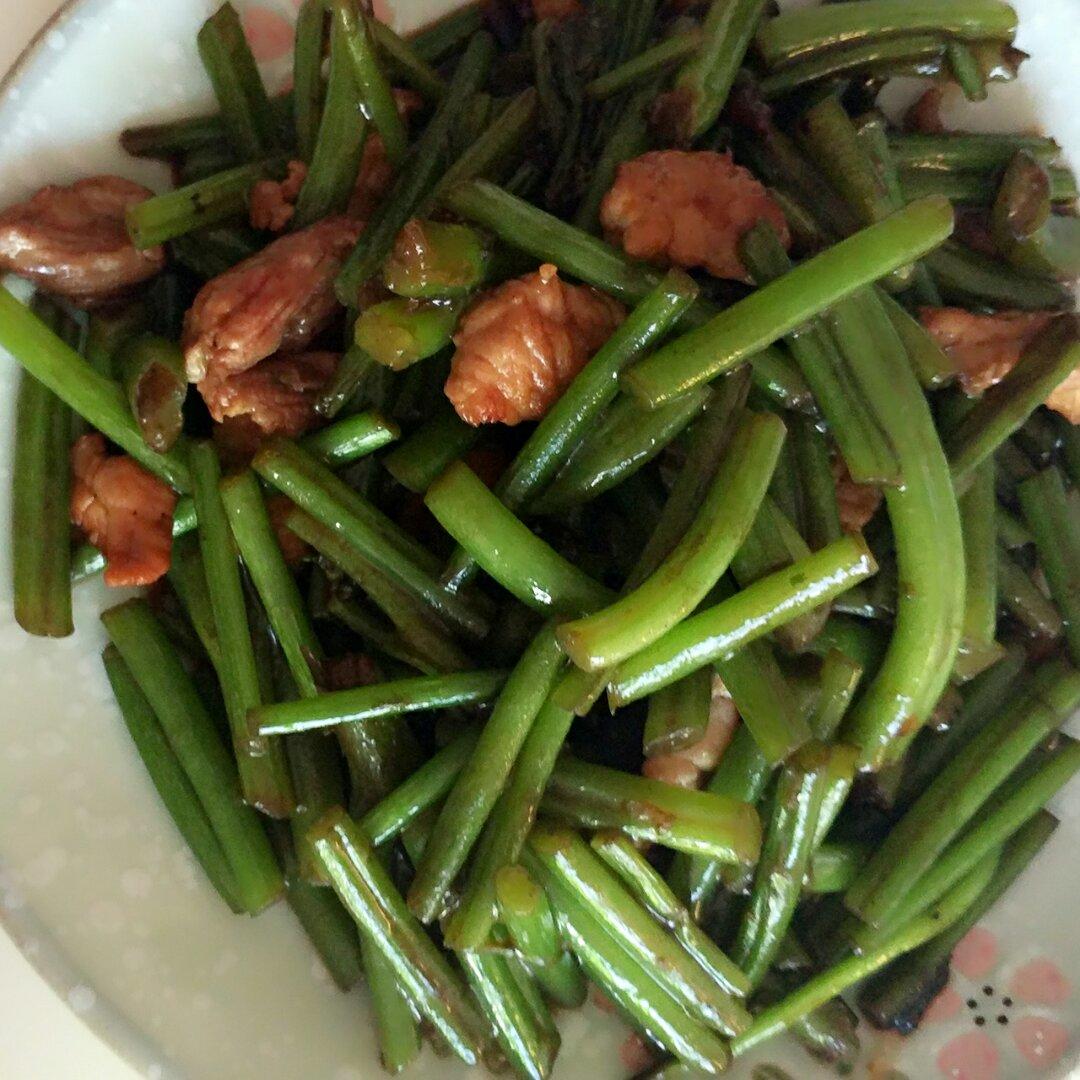 炒地瓜梗