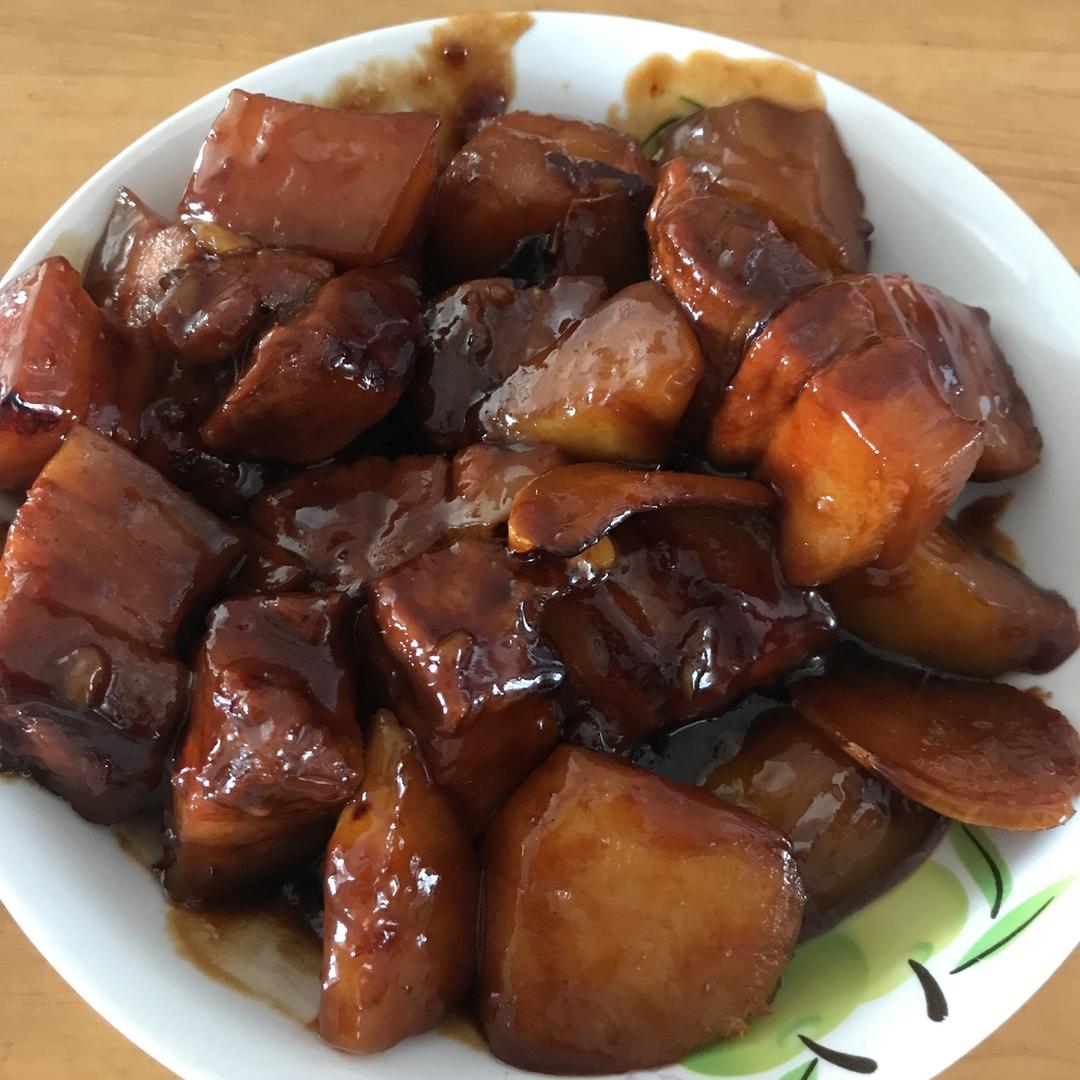 红烧肉炖土豆