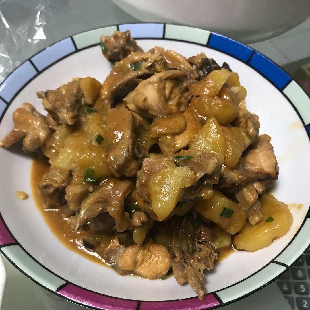 土豆焖鸡腿