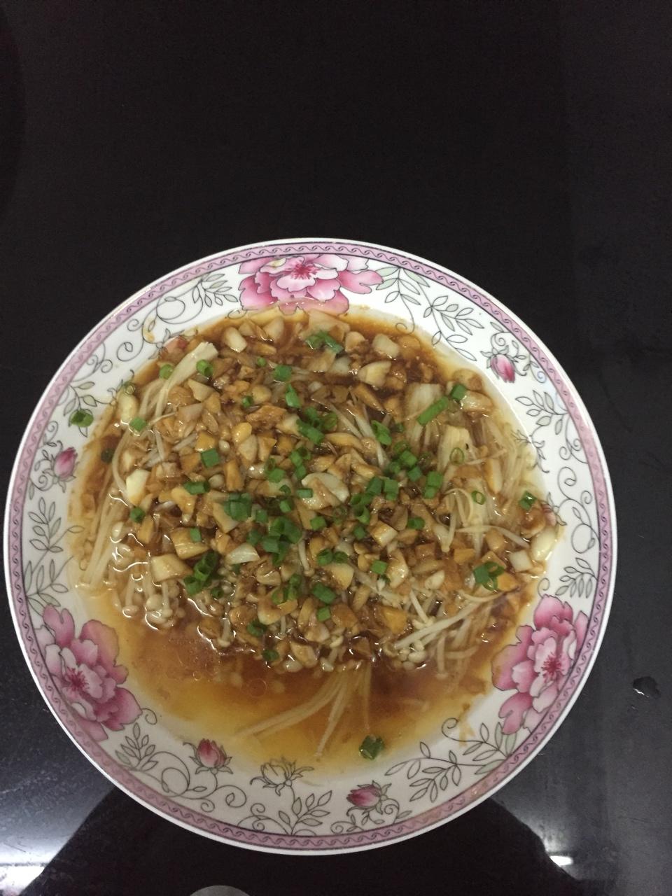 蒜蓉蒸金针菇