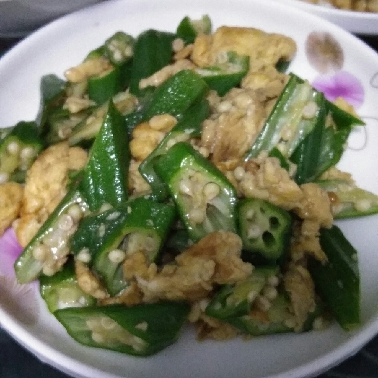 秋葵炒鸡蛋