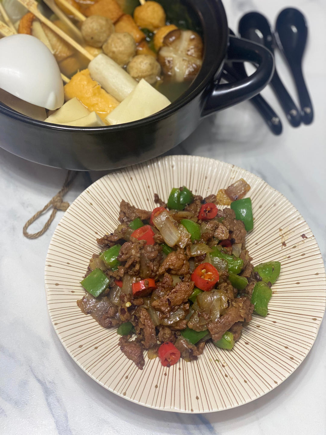 色香味俱全的洋葱炒肉