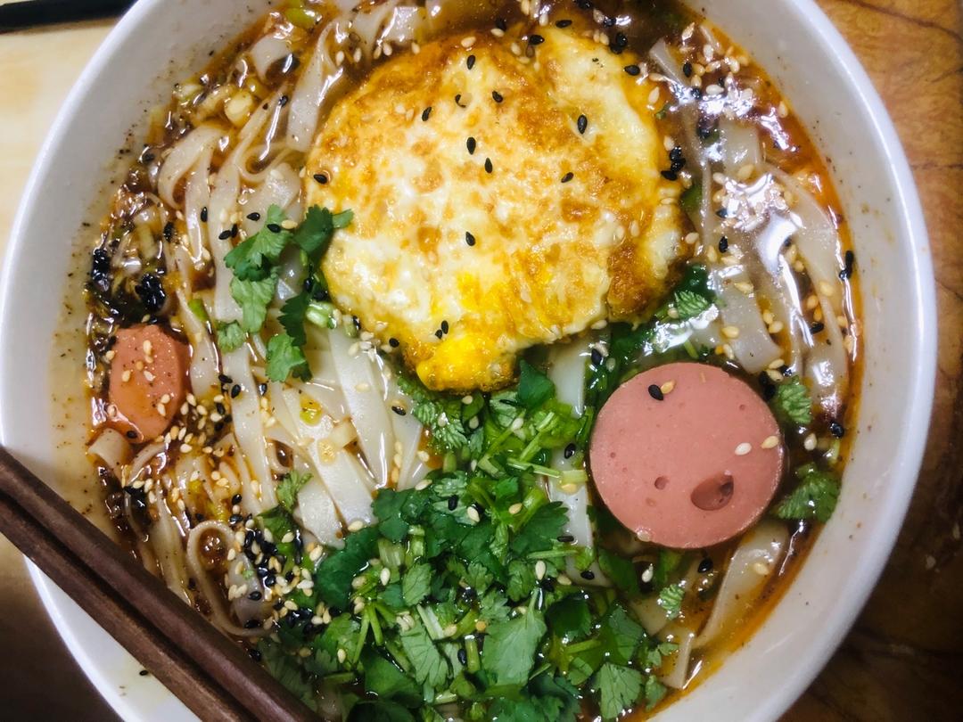 王大厨酸汤面