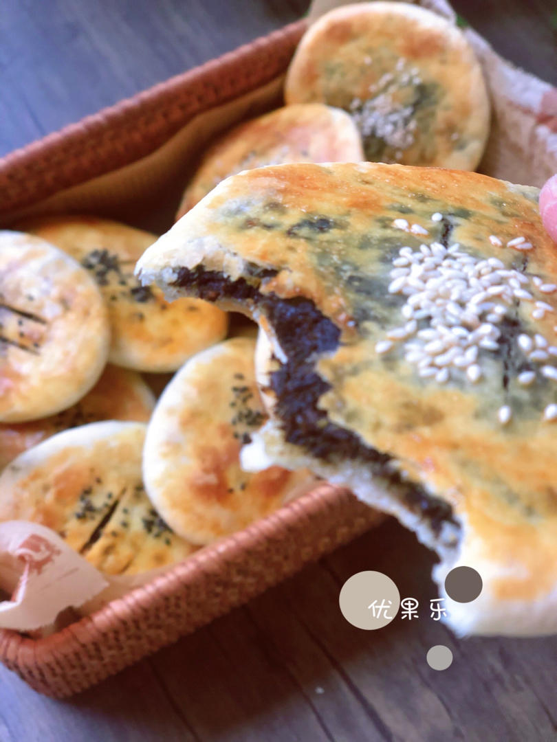 小美梅干菜酥饼（梅干菜鞋底饼）