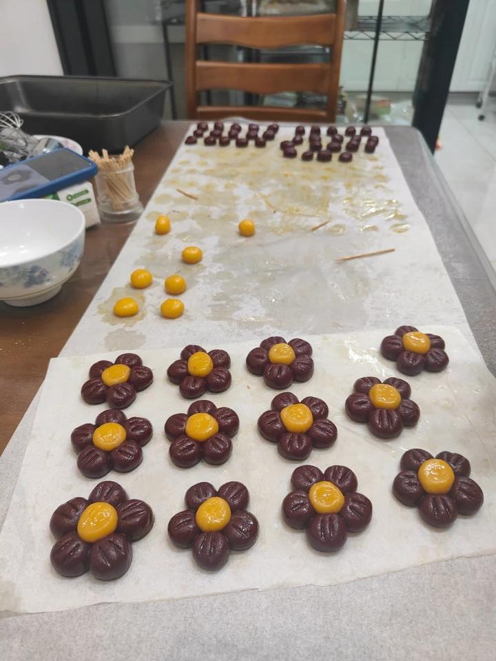 送你一朵小红花 🌺免模具｜零难度花朵饼干