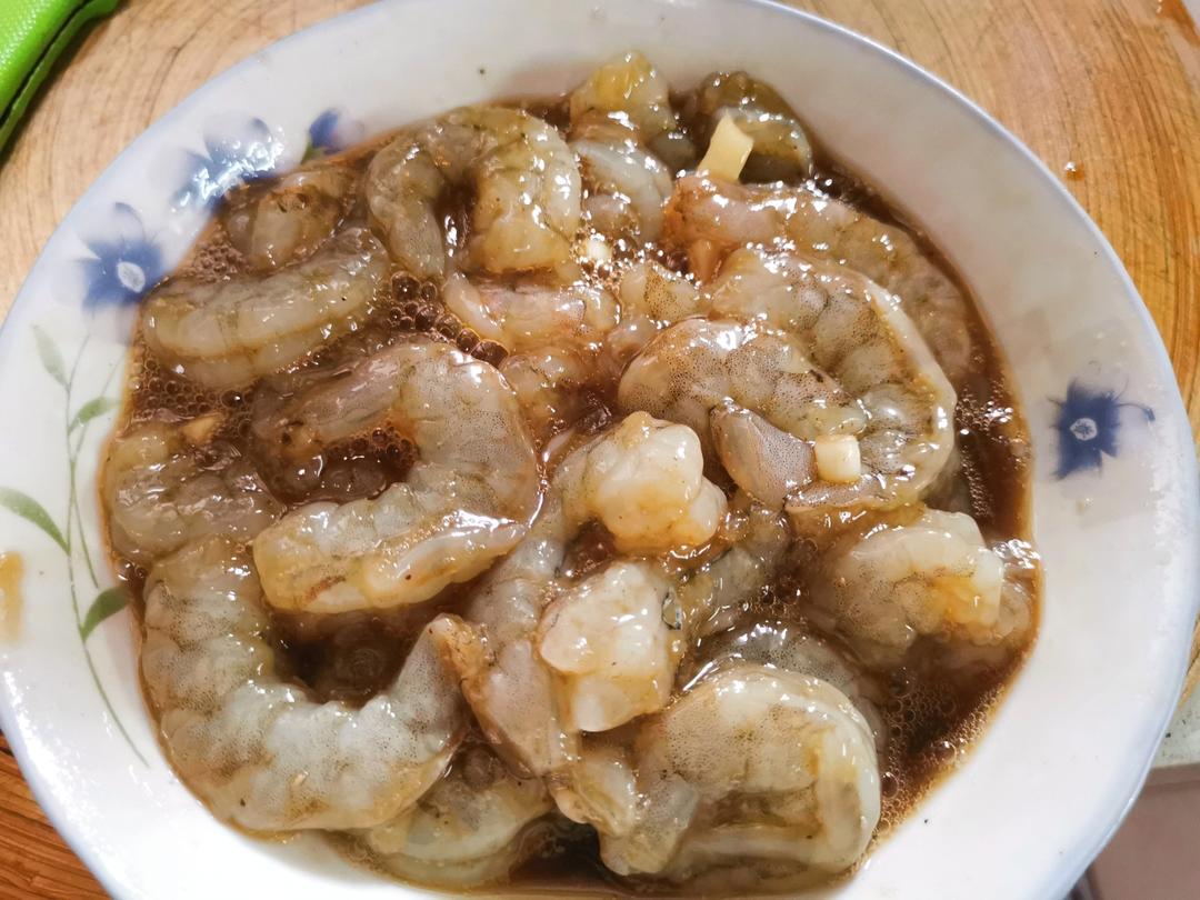 好吃到吮手指的椒盐虾仁