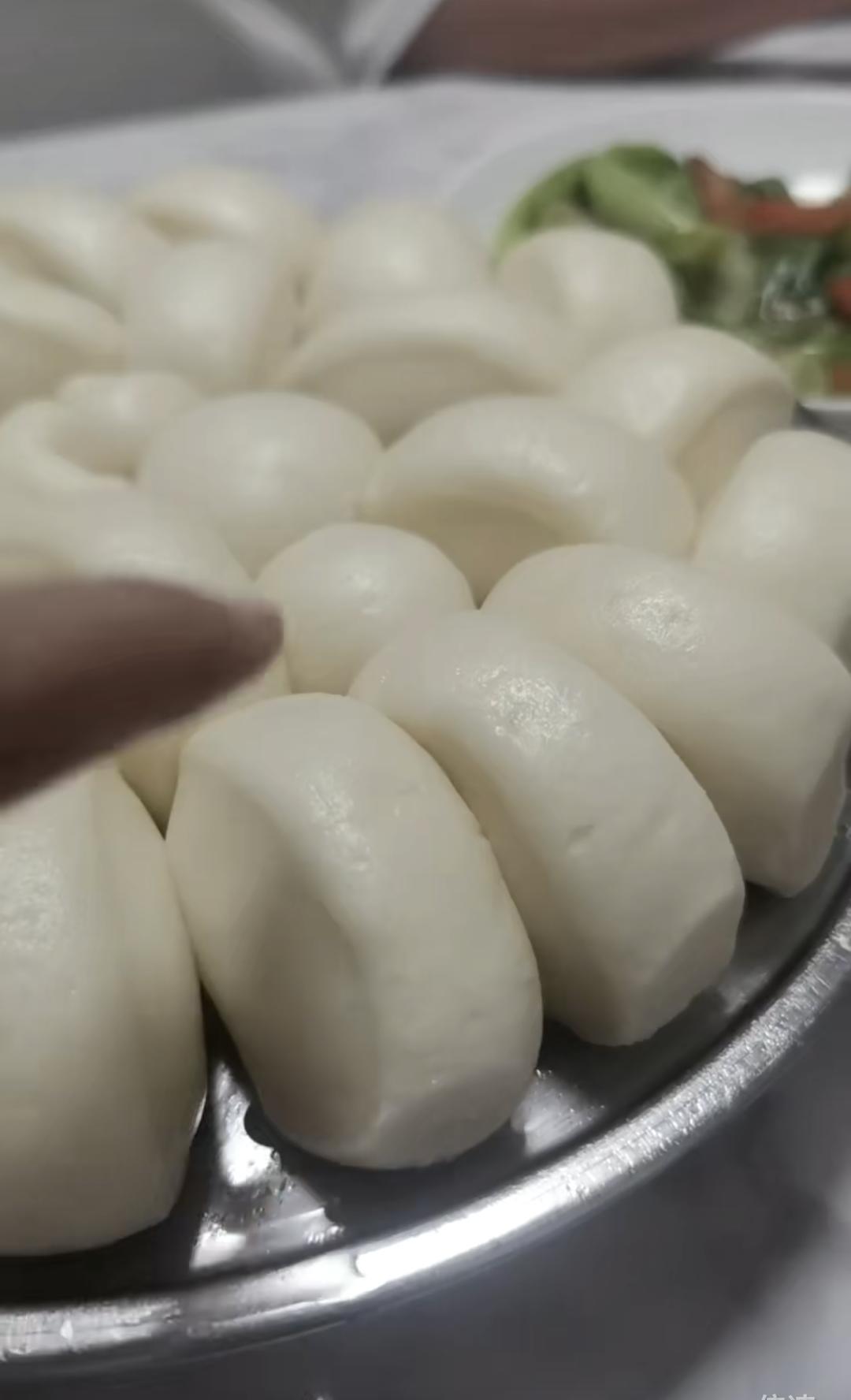 一发奶香小馒头，口感特别好！