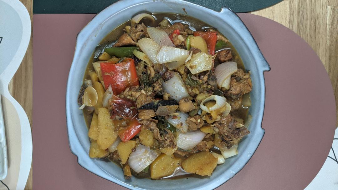 厨师长教你：“大盘土鸡”的家常与商用做法，味道醇厚分量更实在
