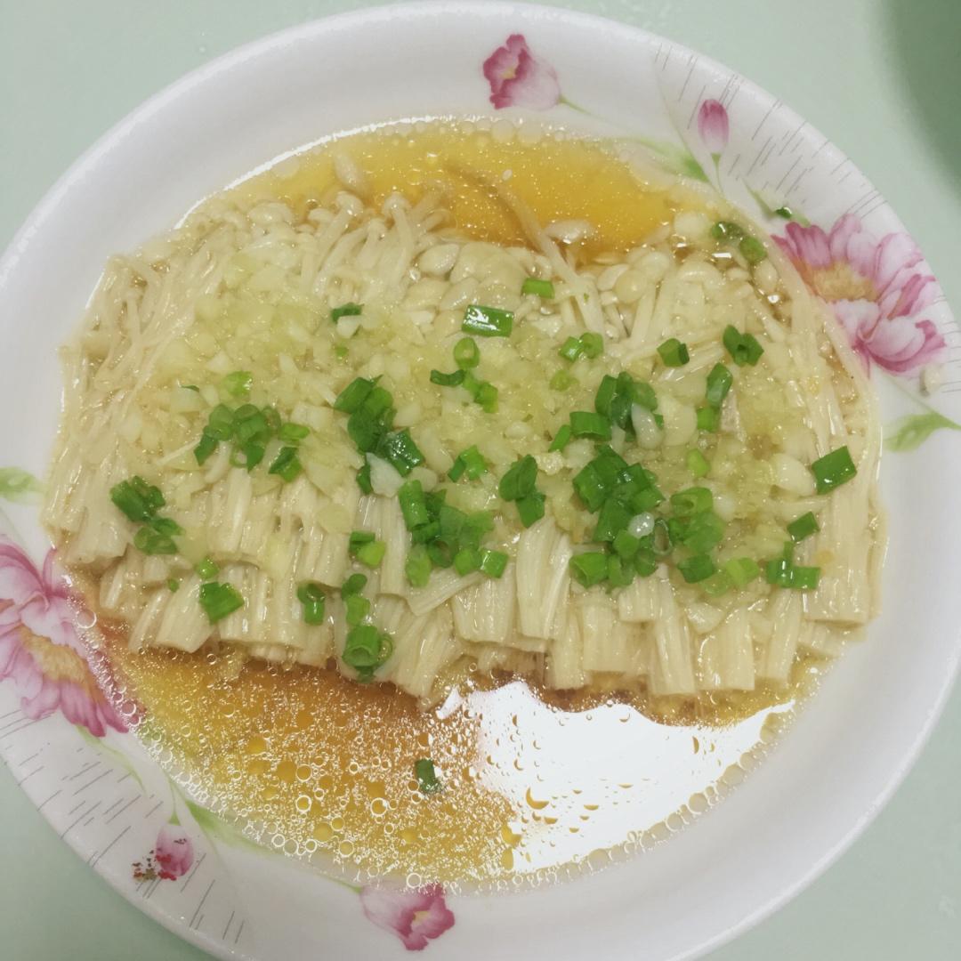 蒜蓉蒸金针菇