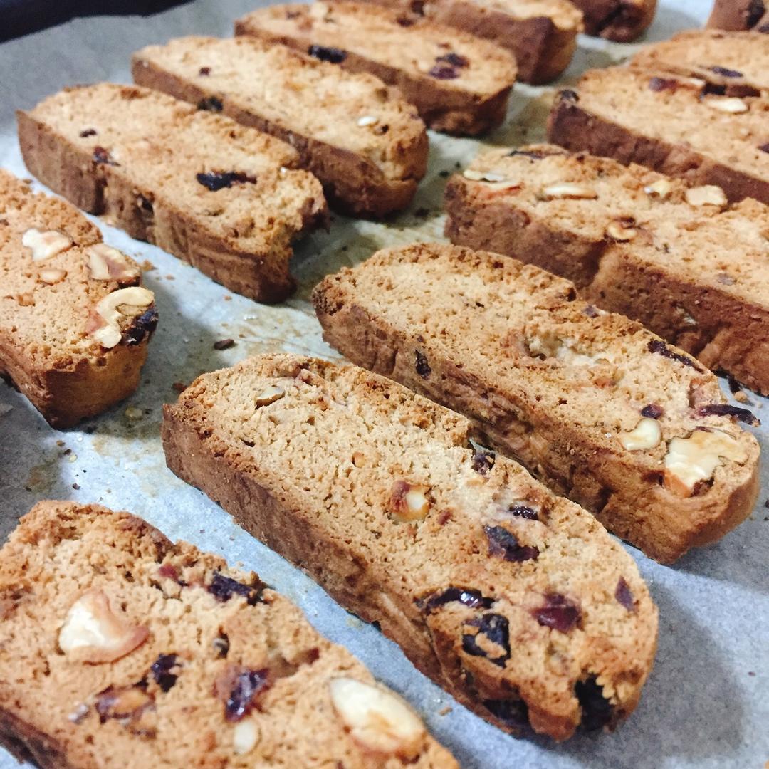 【健康零食】燕麦坚果意式脆饼