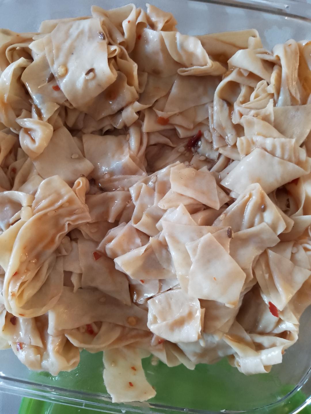 校门口豆皮（麻辣豆皮）