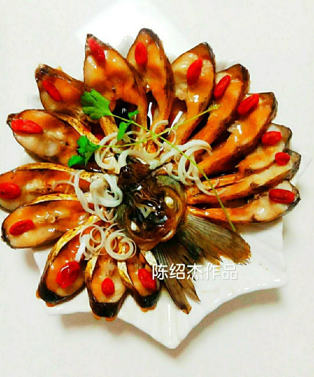 孔雀开屏（清蒸武昌鱼）