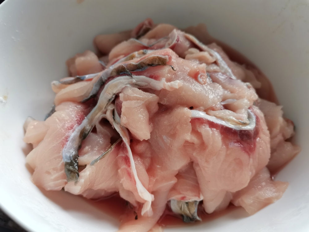 【腌酸菜实验】为成功的酸菜找到归宿：酸菜鱼的做法 步骤9