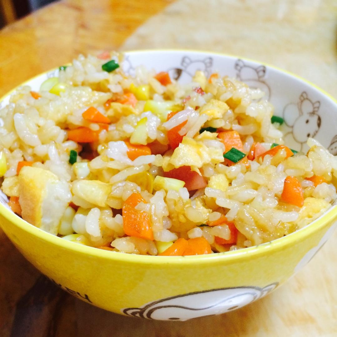 粒粒香蛋炒饭