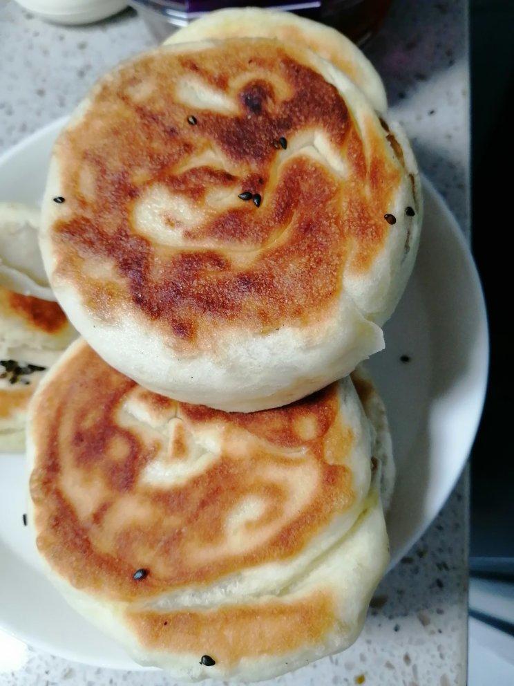 芝麻酱椒盐发面饼