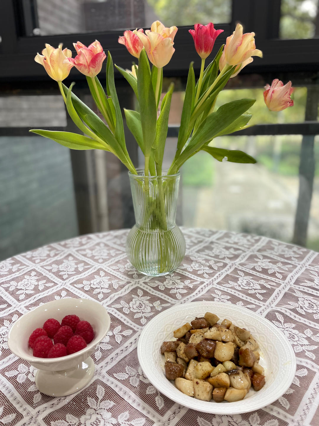 听起来就很好吃的黑椒蒜子牛肉粒