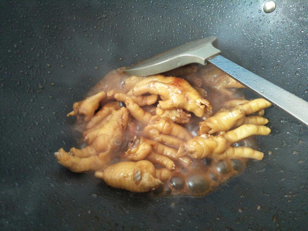 香辣烧鸡爪