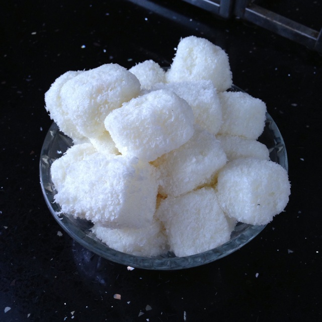 椰汁雪花糕