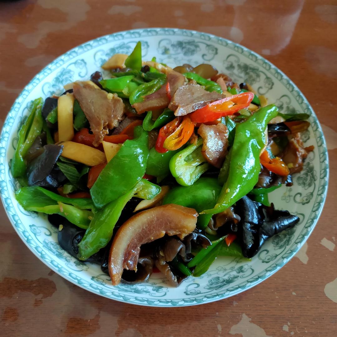 爆炒猪头肉