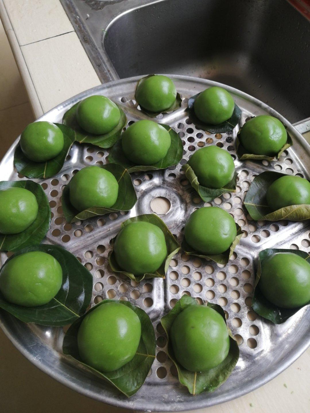 咸蛋黄肉松青团（艾糍）