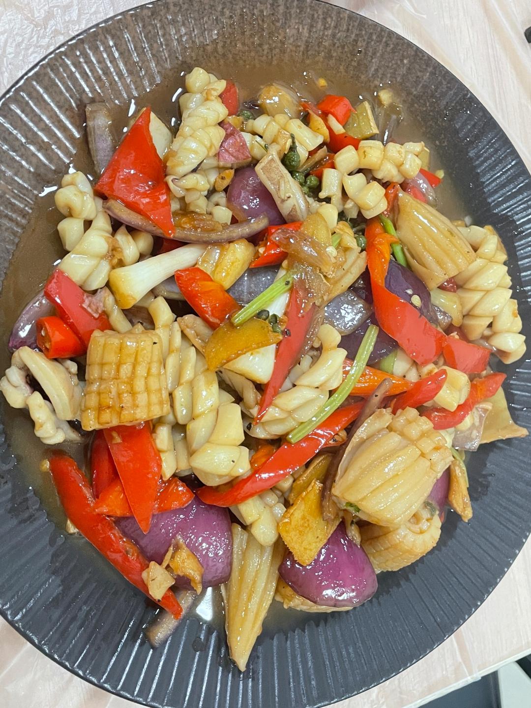 爆炒鱿鱼花