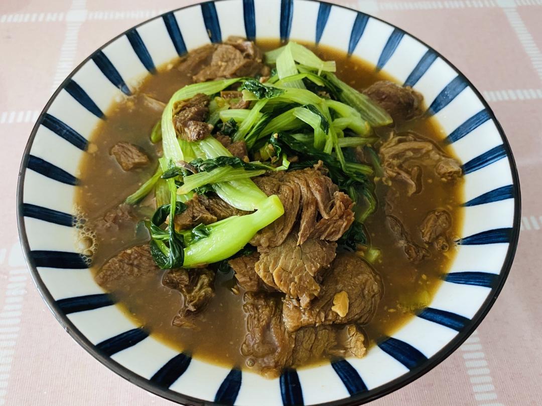 牛肉烧青菜