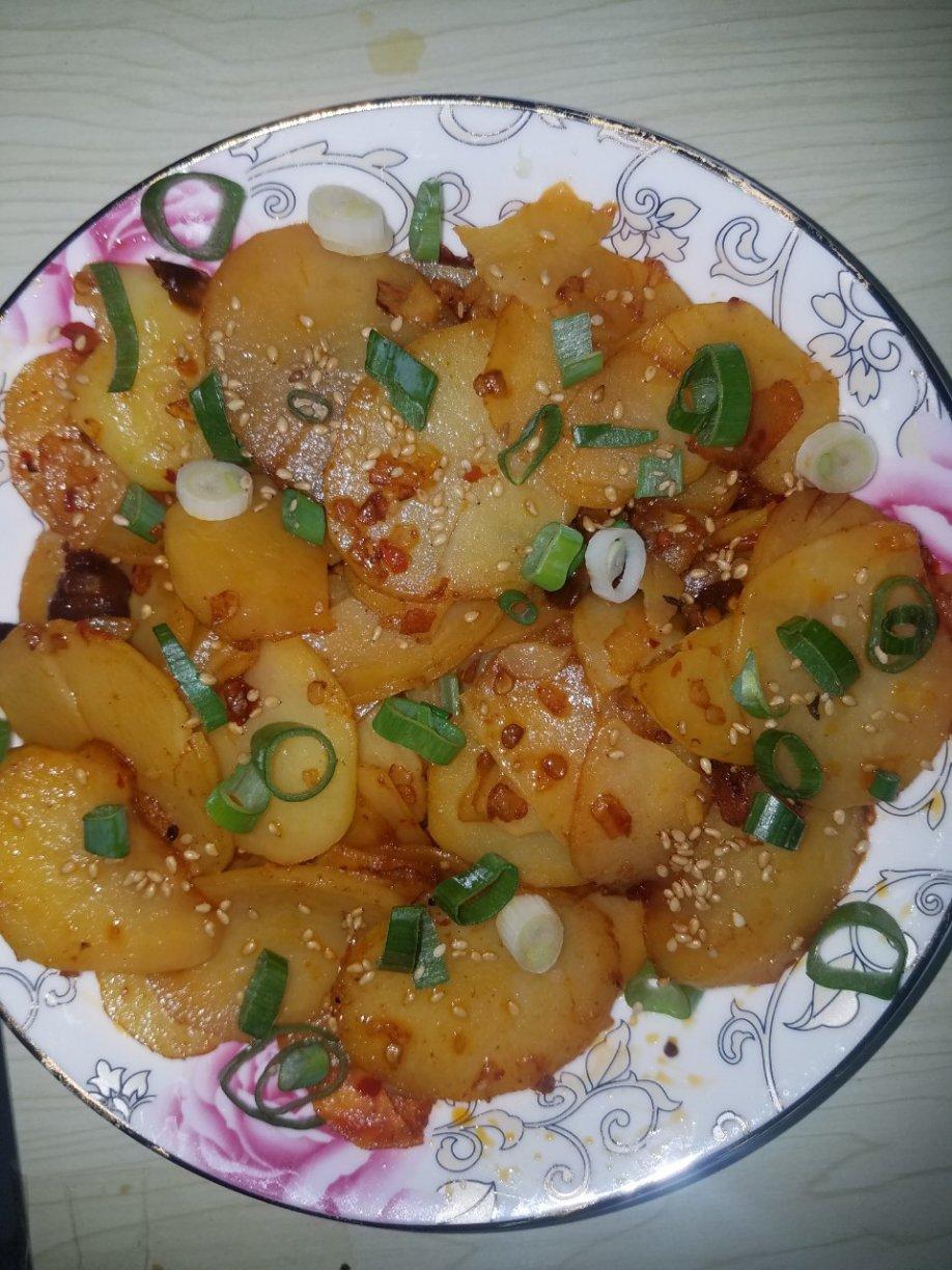 比肉好吃的香煎土豆