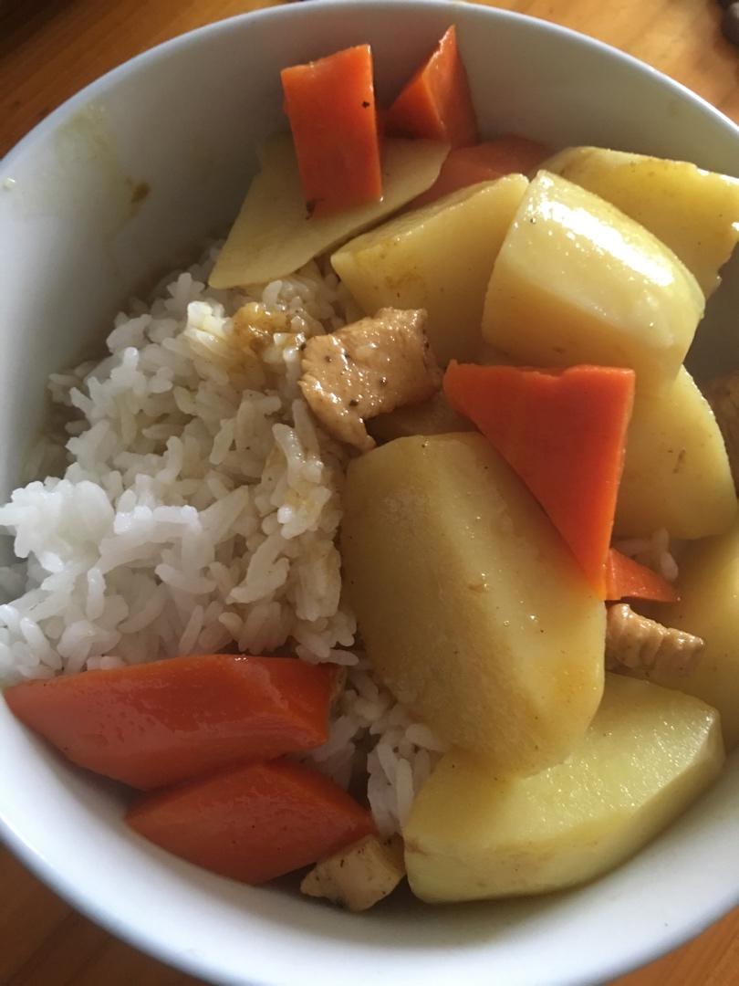 零失败日式咖喱鸡肉饭！！最正宗日本家庭做法！简单又好吃！