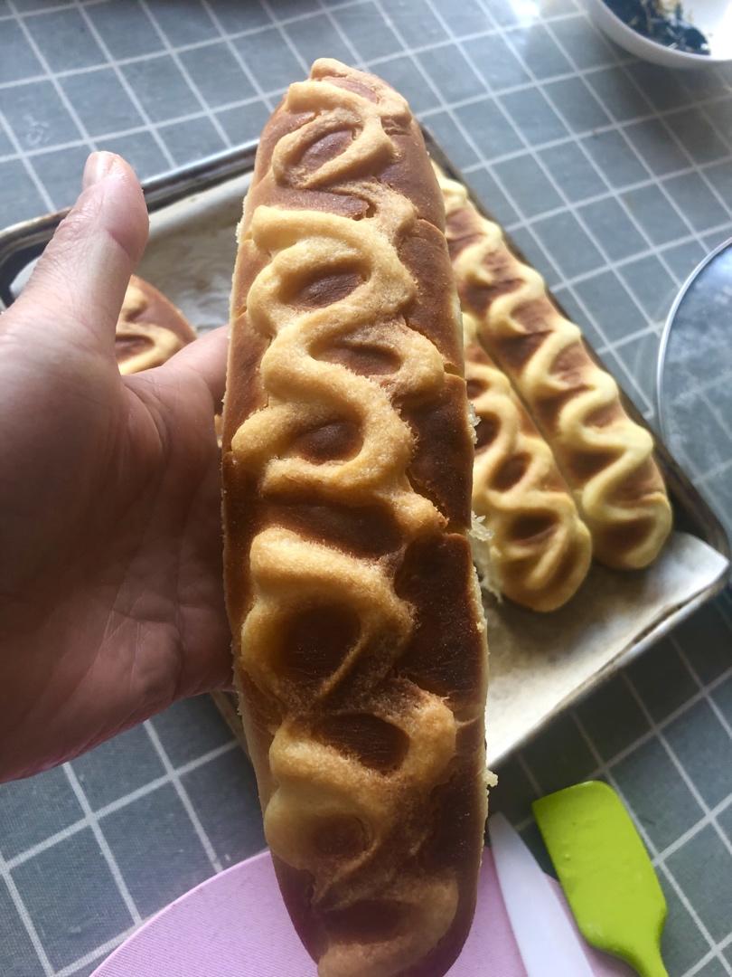 毛毛虫面包