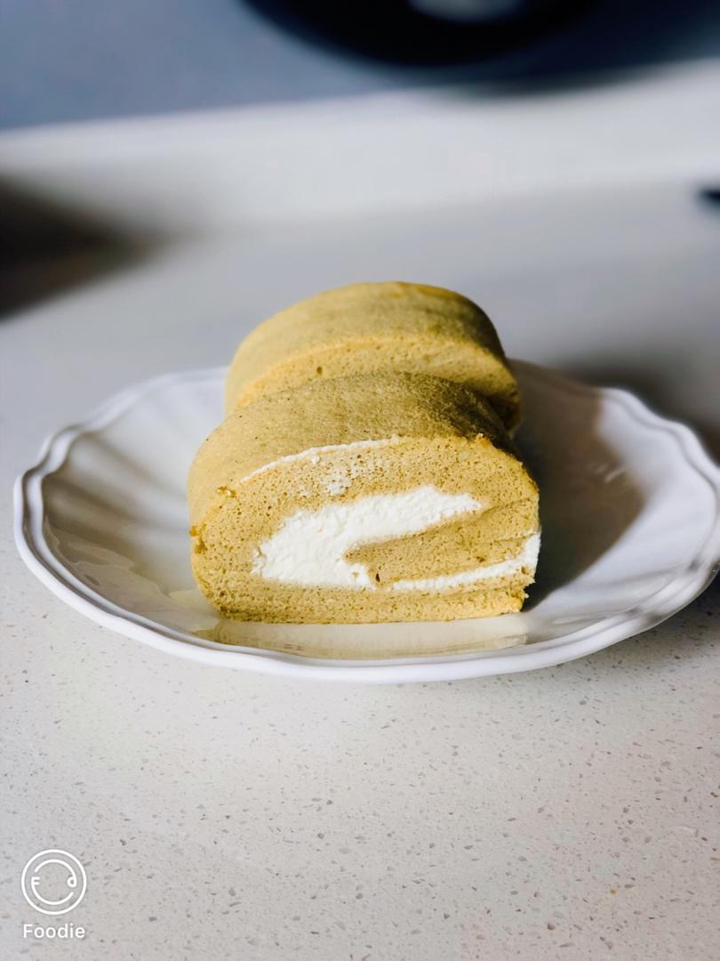 抹茶戚风蛋糕卷