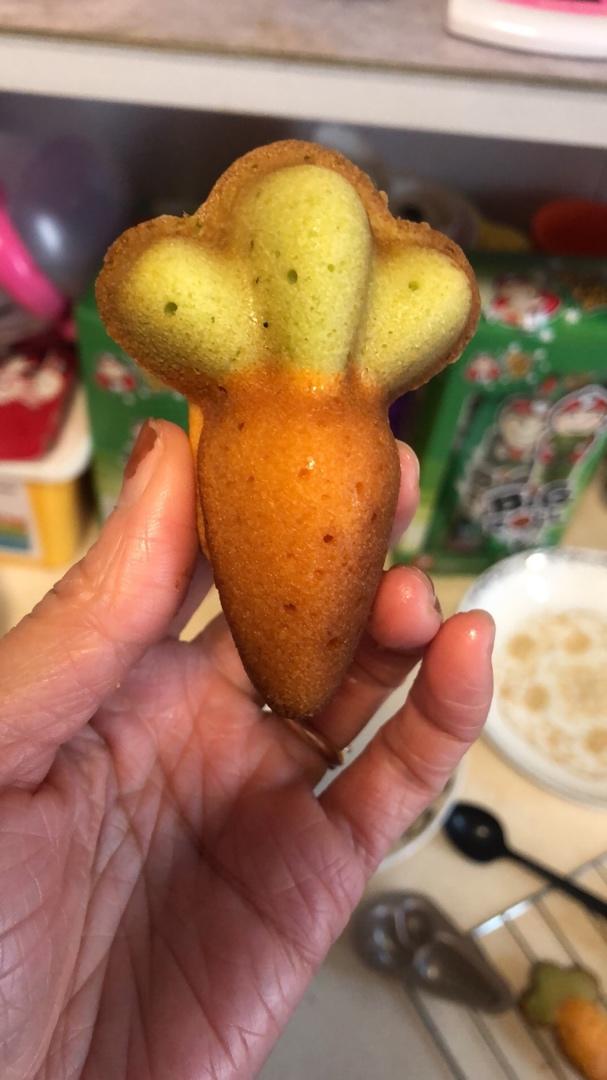 一颗胡萝卜蜂蜜玛德琳