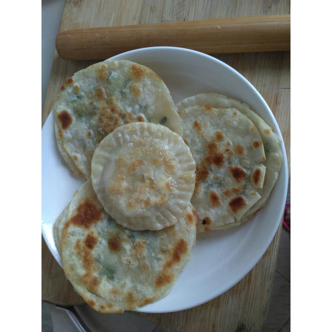 饺子皮葱油饼