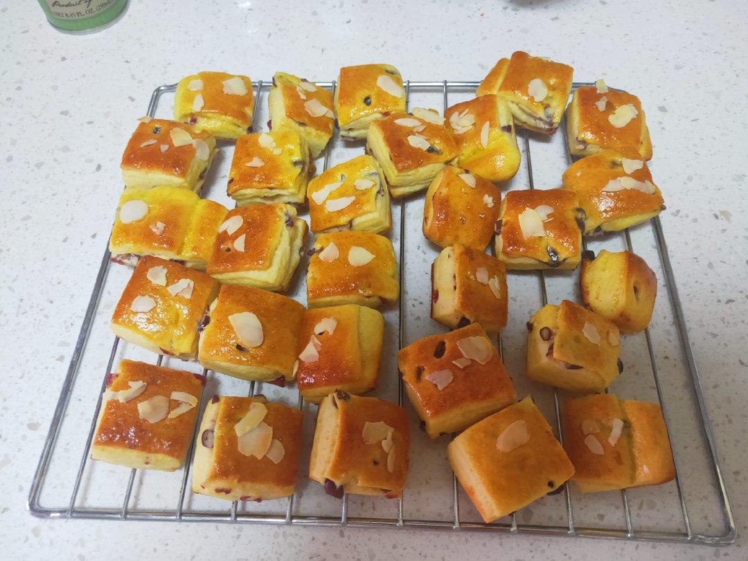蔓越莓优格小面包块