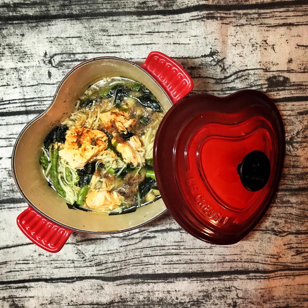 味增三文鱼豆腐锅