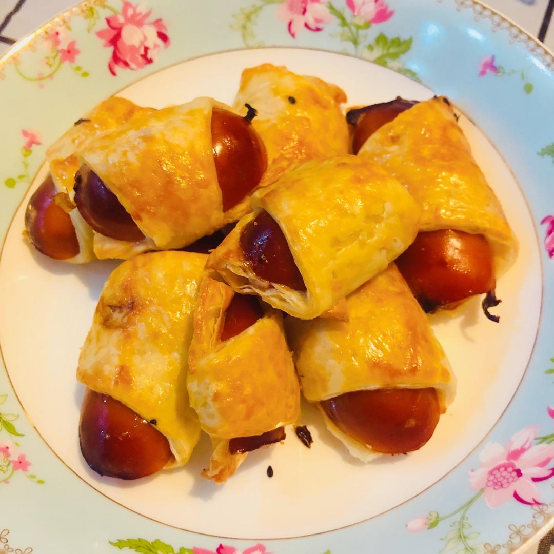 手抓饼版本香酥香肠卷