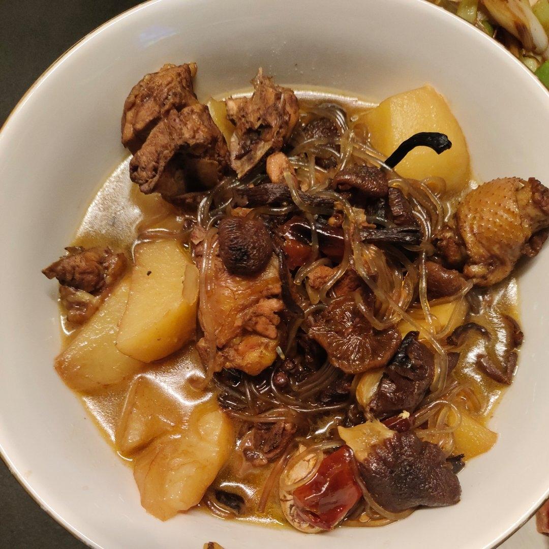 小鸡蘑菇炖粉条