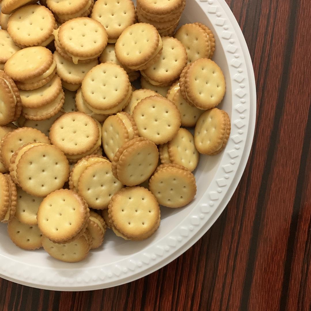 🔥超级拉丝的咸蛋黄纽扣饼干