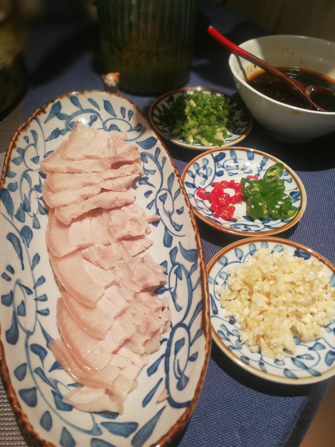 蒜泥白肉