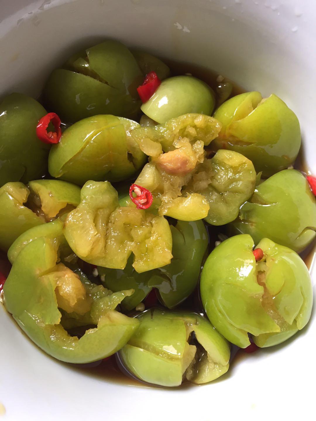 生腌李子