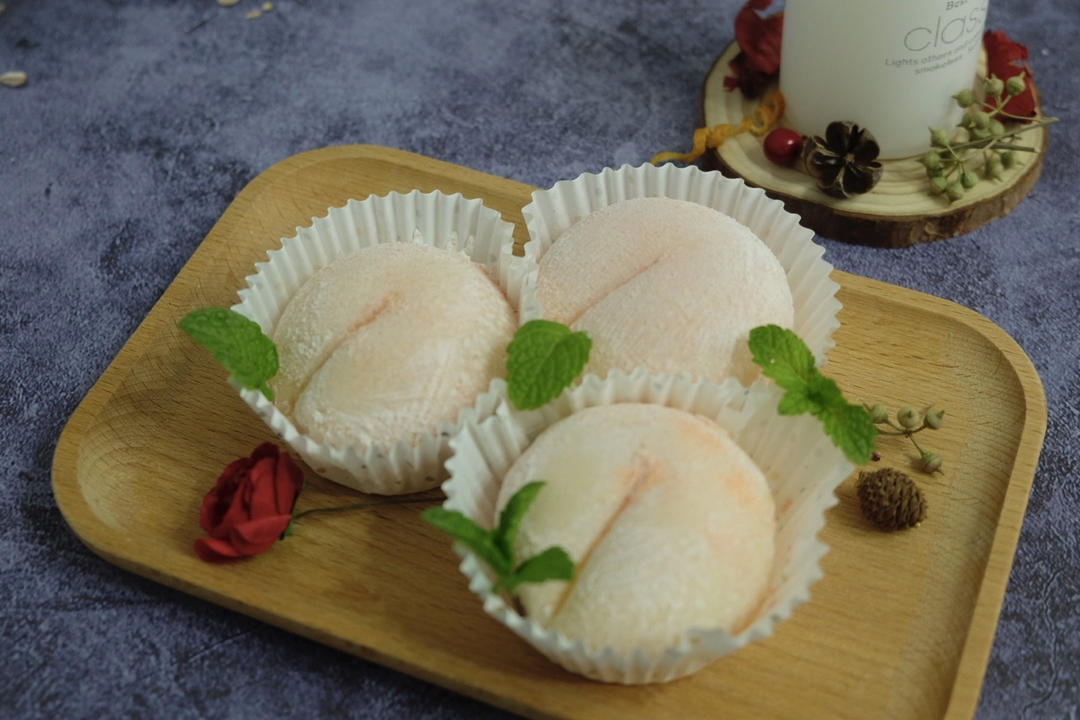 雪媚娘 | 草莓粉版蜜桃臀