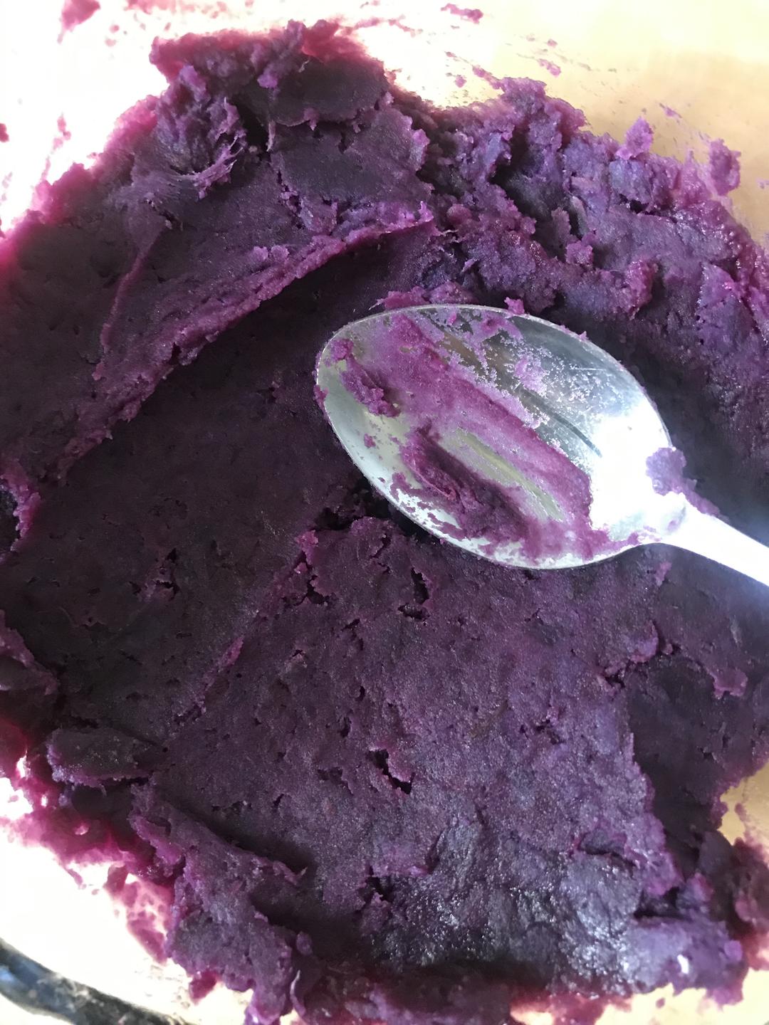 蛋挞皮紫薯酥～超级简单快手（榴莲酥各种酥）的做法 步骤2