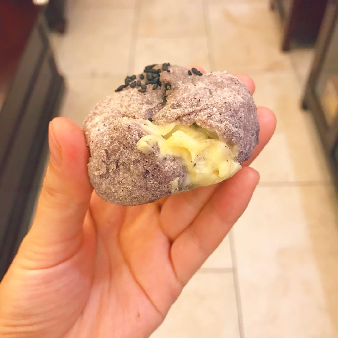 生酮—叫双芝包好呢还是叫爆酱芝麻包好呢