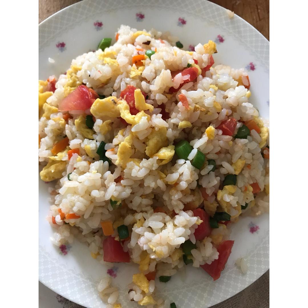 番茄鸡蛋炒饭