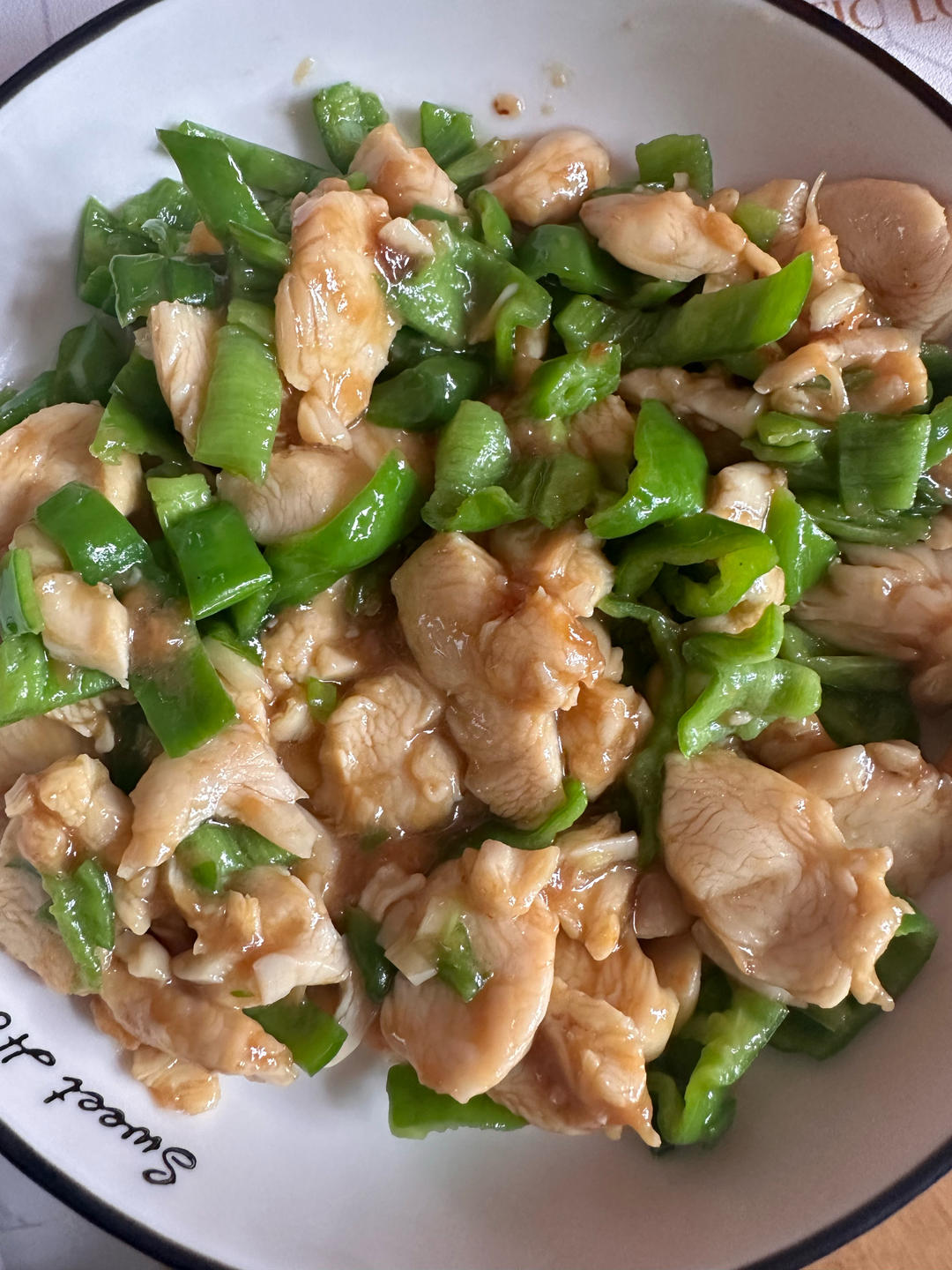 嫩而不材的青椒炒鸡胸肉