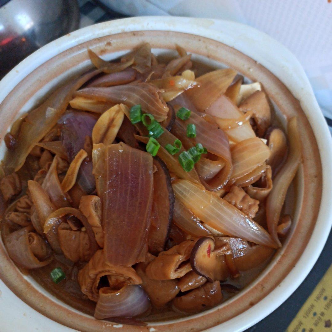 快手下饭菜｜肥肠豆腐煲