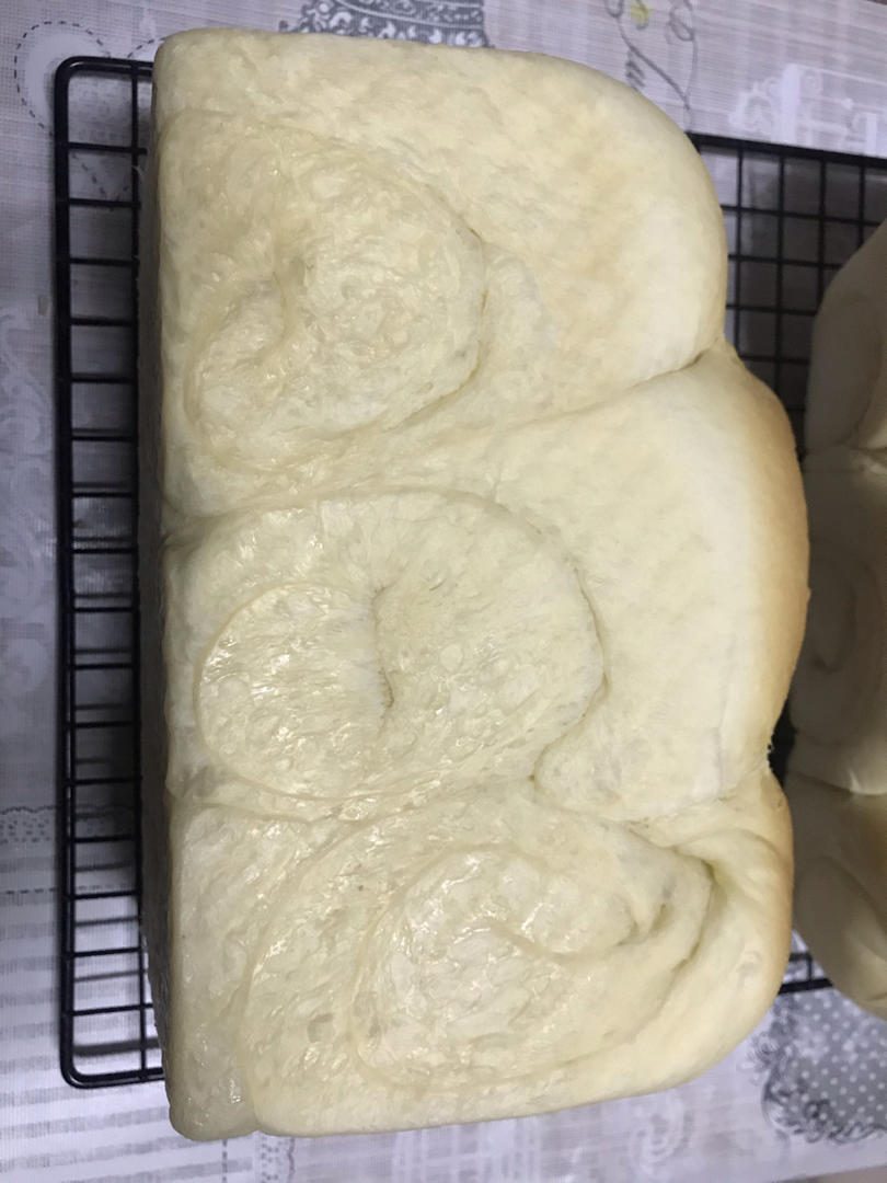 微咸味奶油吐司