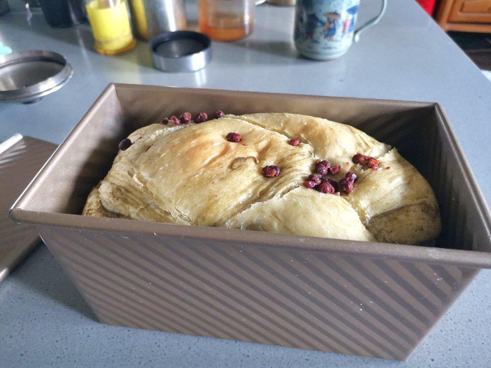 低卡黑麦蛋奶吐司（烫种+波兰种+冷藏发酵）