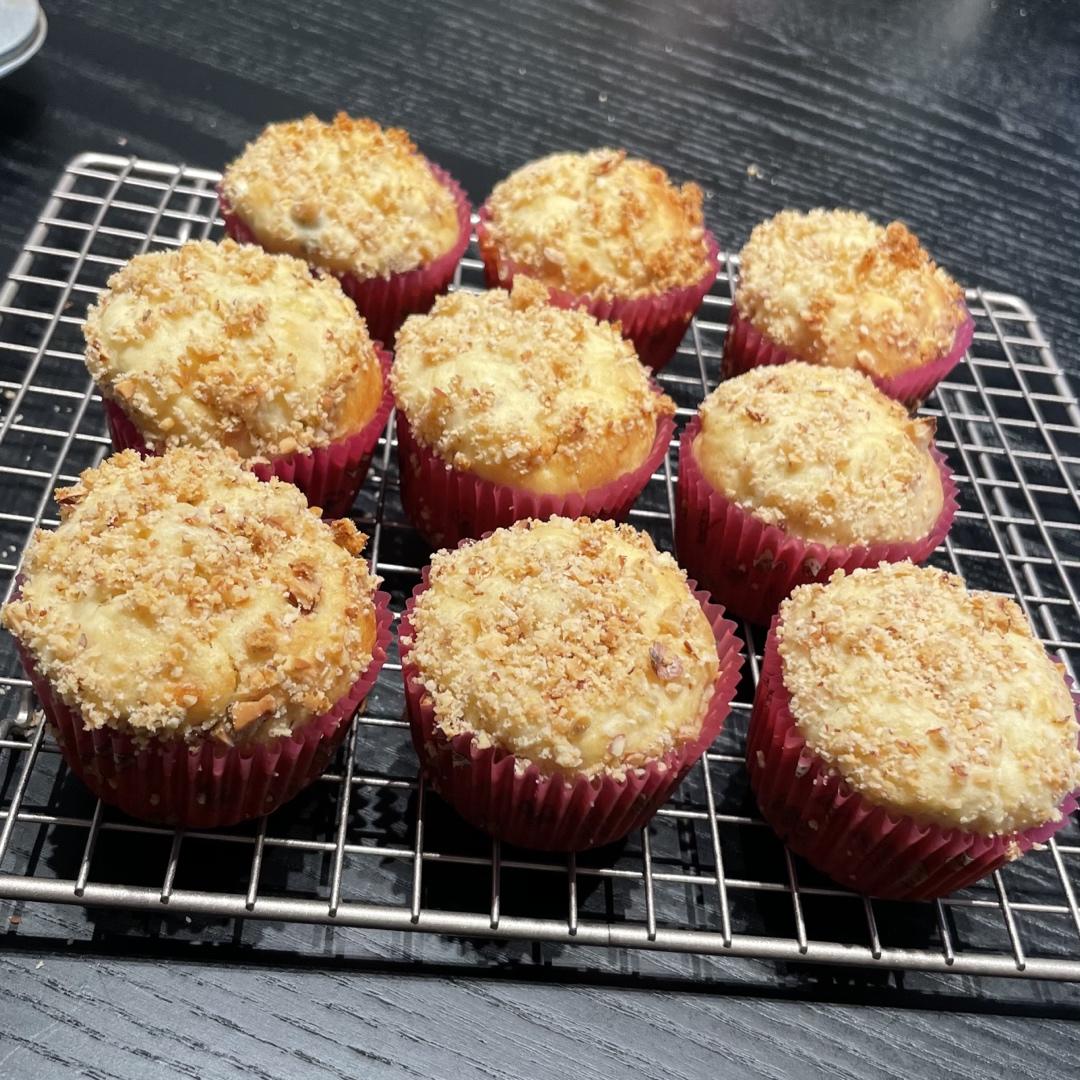 只需搅拌入烤箱的香蕉麦芬